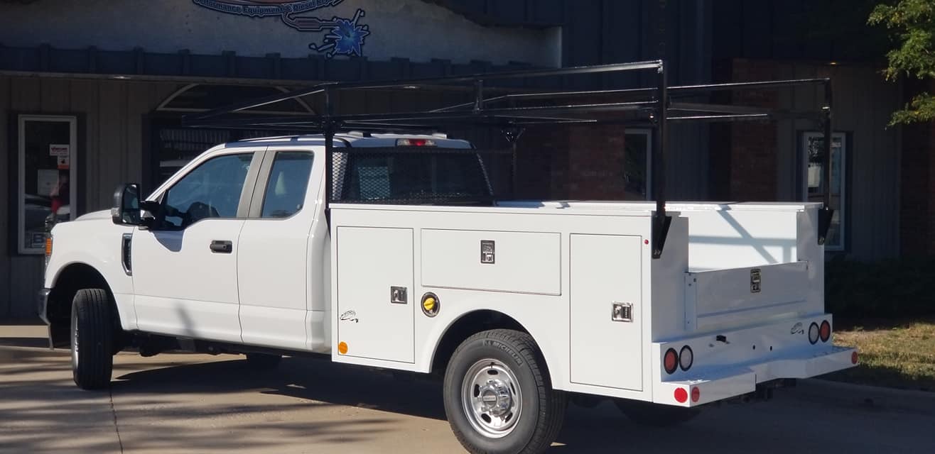 Warner Select flip top service body